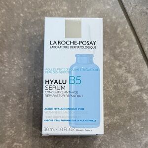 La Roche-Posay Hyalu B5 Serum - White and Blue (NEW - Never Opened)